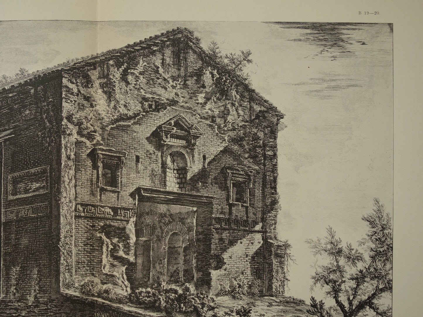 Oude prent van ruïne tempel Camene in Rome uit 1886 antieke facsimile Piranesi uit Vedute di Roma vintage print poster