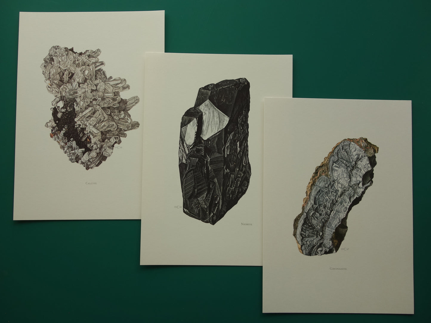 Set van 3 vintage mineralen prenten Drie oude mineraal prints kristallen edelstenen illustratie