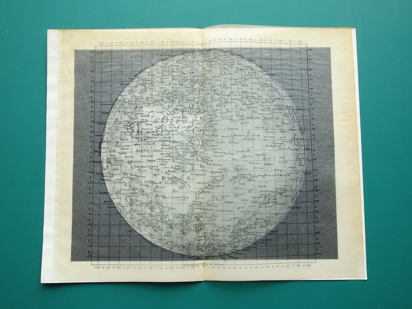 MAAN oude astronomie prent over de Maan 1936 originele vintage print oppervlak van de maan kraters