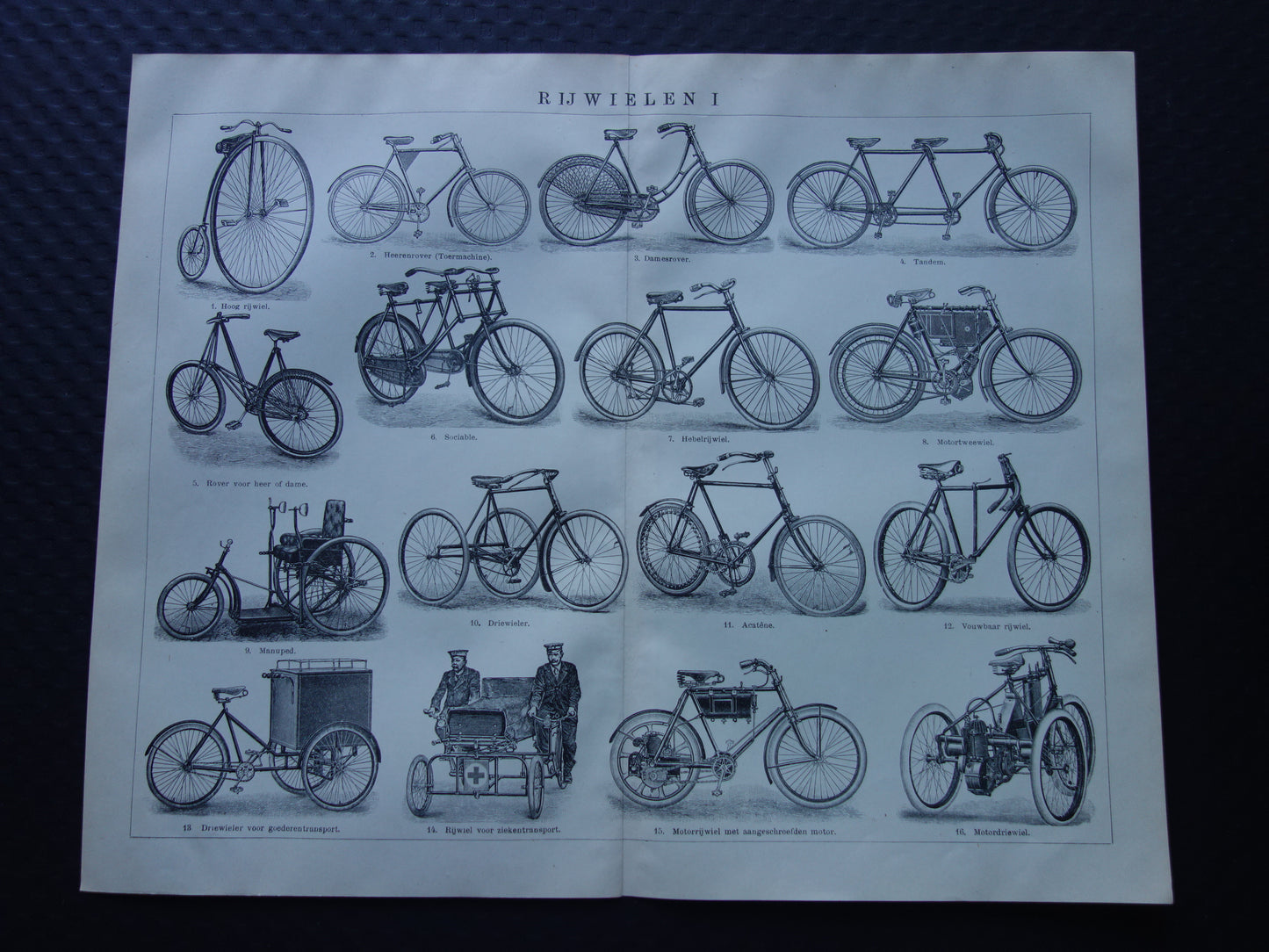 FIETSEN antieke illustratie uit het jaar 1921 over de fiets originele oude print rijwielen prent
