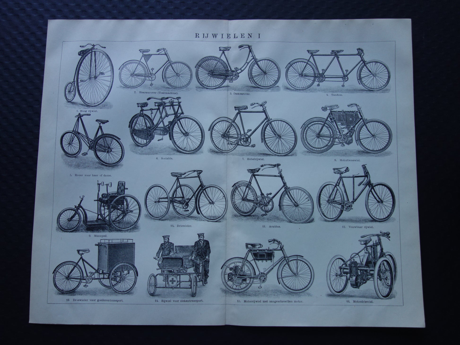 FIETSEN antieke illustratie uit het jaar 1921 over de fiets originele oude print rijwielen prent
