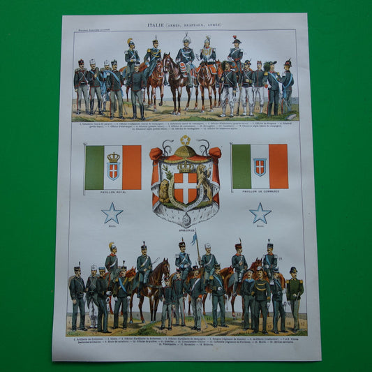 Vintage print van Italiaanse Leger Uniformen en Vlaggen originele antieke illustratie Italië Vlag Uniform oude afbeelding prints soldaten cavalerie